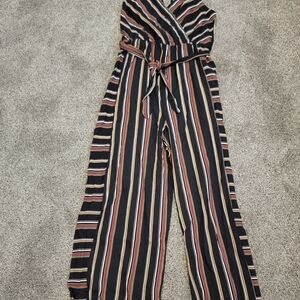 NWT Xhilaration wide leg Belt wrap style black stripe romper sz Medium.